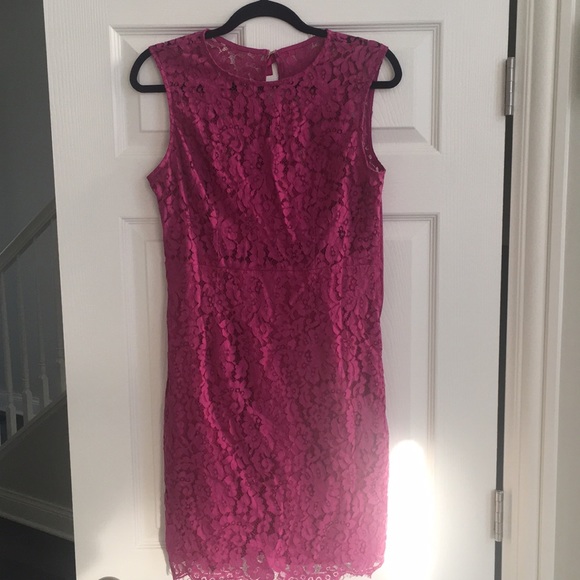 Dresses & Skirts - Magenta lace dress